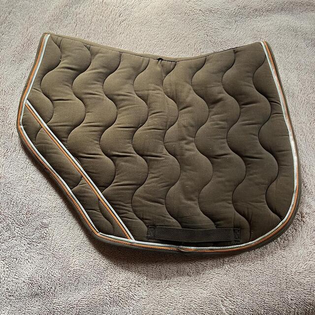Tapis marron