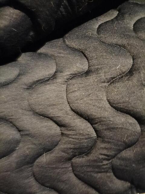Tapis noir equitheme