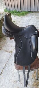 Selle Acavallo Leonardo 18" avec arçon réglable