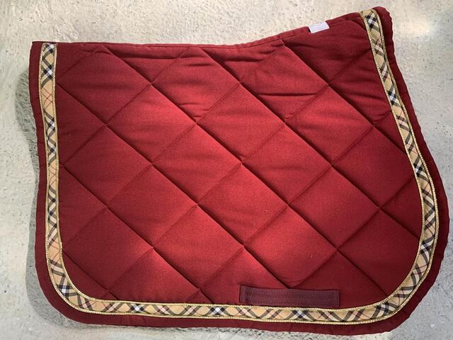 Ensemble Tapis + Bonnet Equidées