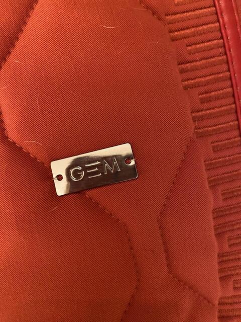 tapis GEM rouge