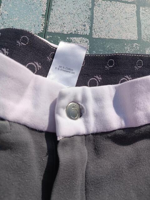 Pantalon Fouganza gris et rose