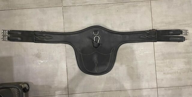 Bavette noire 125cm Kentucky