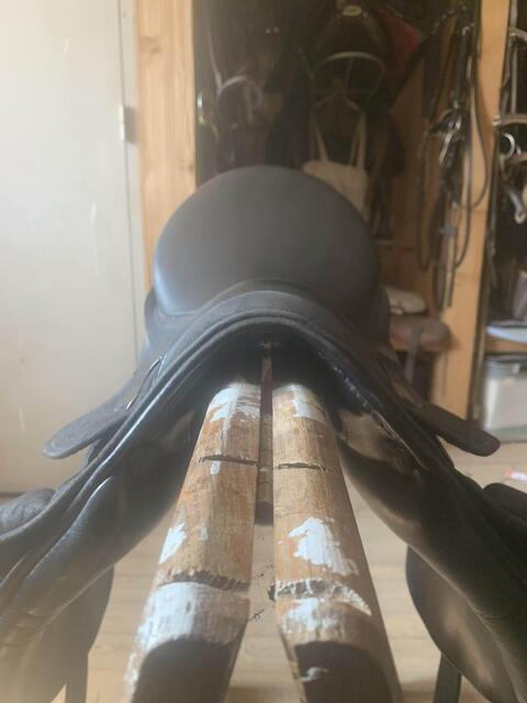selle dressage enfants