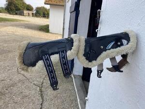 protection avant veredus mouton noir taille L