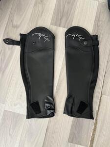 Chaps Dyon/Freejump