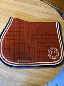 Tapis de selle harcour