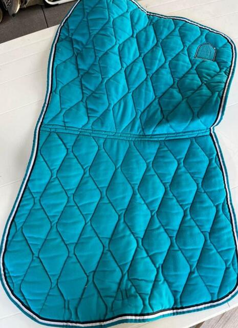 Tapis fouganza neuf