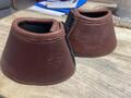 Cloches en cuir marron