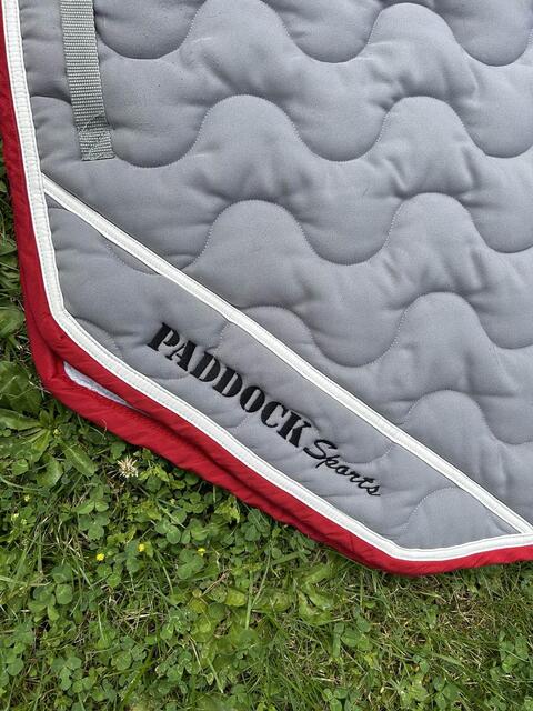 Tapis paddock sport