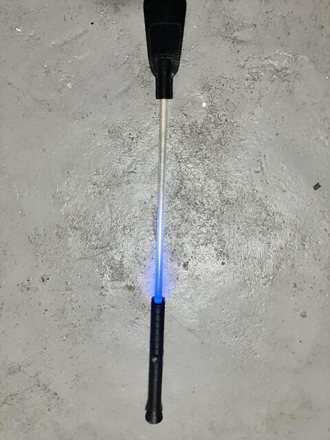 cravache lumineuse