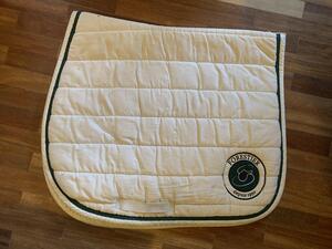 Tapis blanc forestier