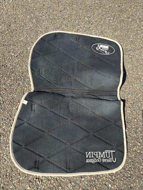 Tapis bleu marine jumpin