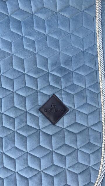 (négociable) Tapis Velvet Kentucky