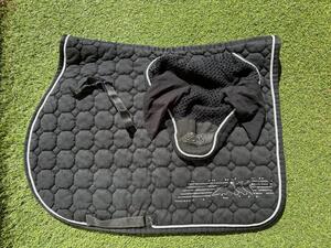 Tapis + bonnet equiline