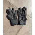 Gants noir Fouganza