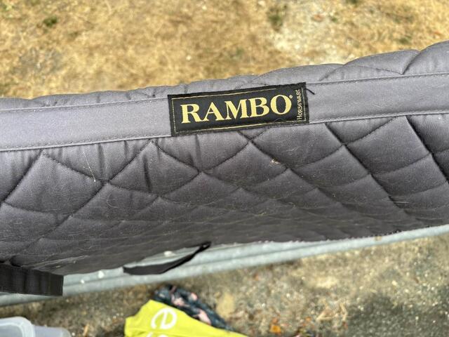 tapis de dressage rambo