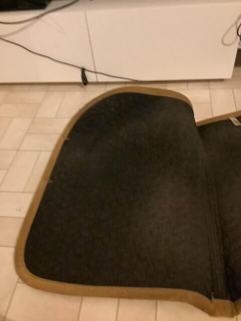 tapis Kentucky velvet moutarde+bonnet moutarde