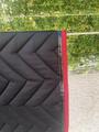 Tapis paddock sport noir et rouge