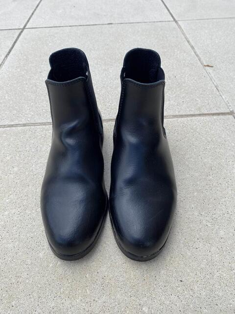 vêtements et chaussants enfant 8-10 ans