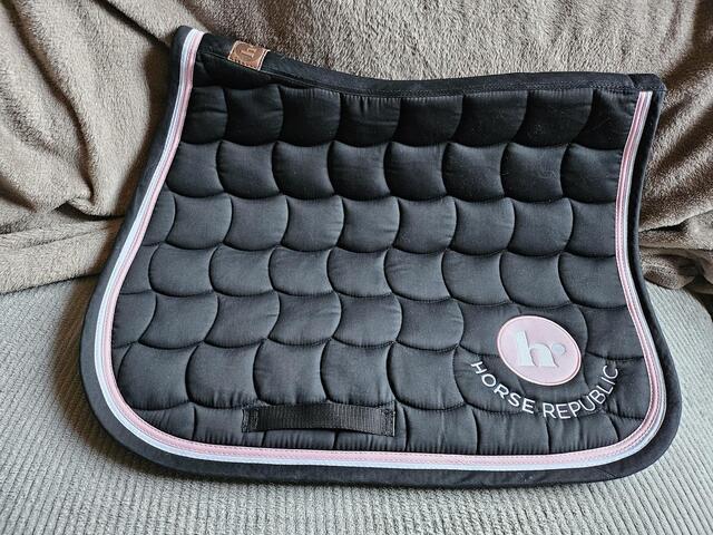 Tapis Horse Republic