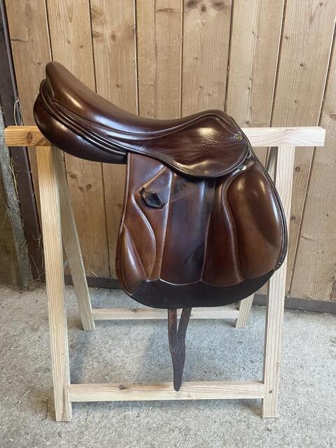Selle 17’ Henri de Rivel
