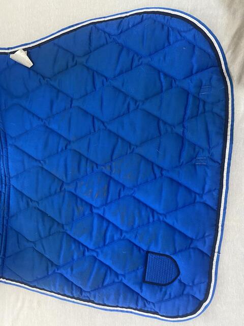 tapis fouganza bleu roi