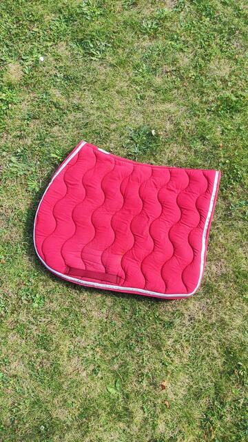 Tapis equitheme Rouge