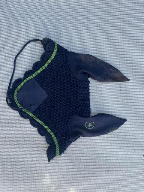 bonnet bleu marine