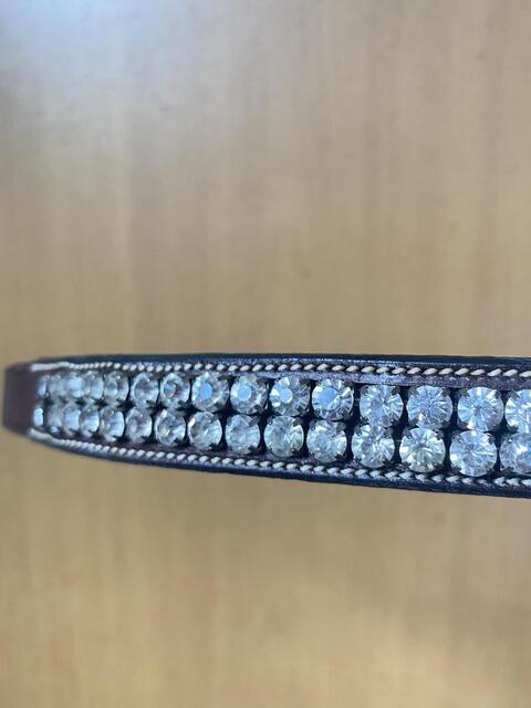Frontal à Strass Ikonic.