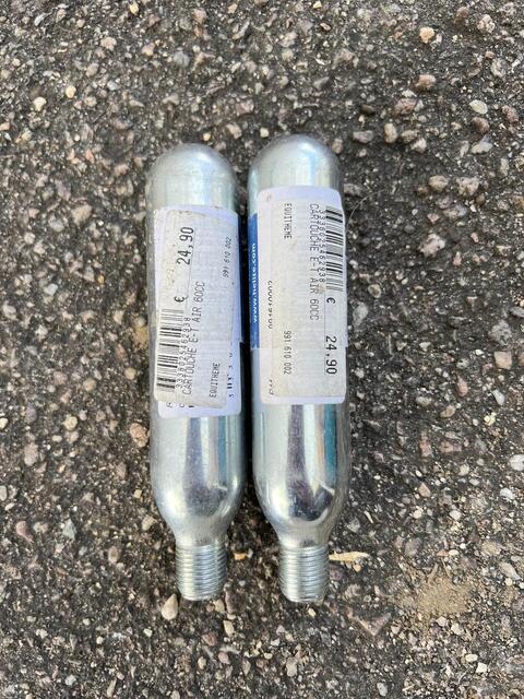 Cartouche Helite 60CC Neuves