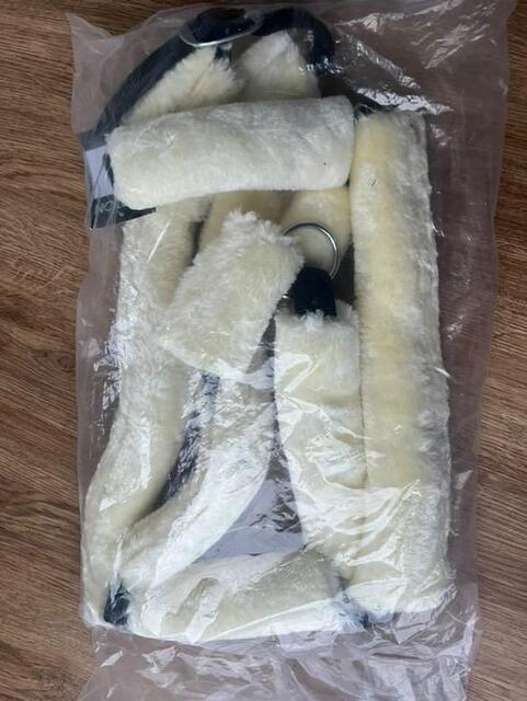 Licol Norton full mouton synthétique écru/noir