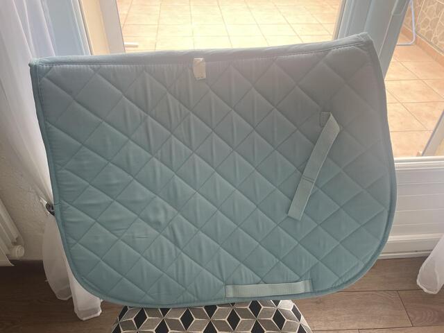 Tapis bleu ciel
