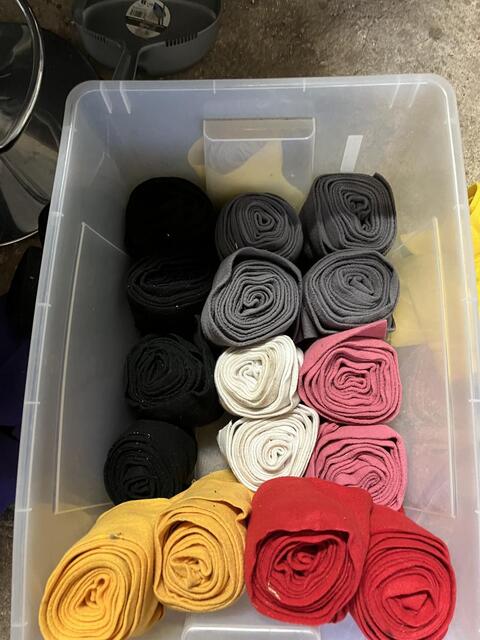 Lot de 32 bandes