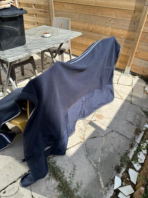 Sous-couverture Norton