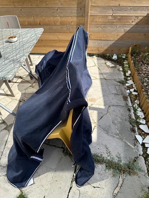 Sous-couverture Norton