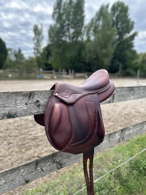 Selle Devoucoux Chiberta Lab