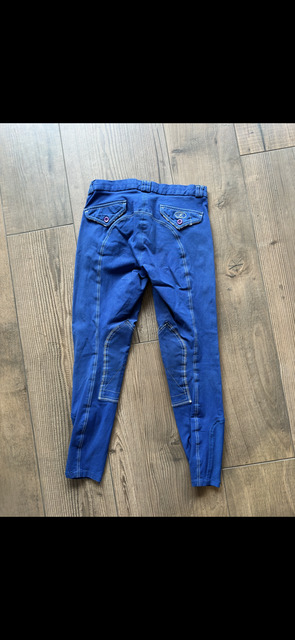 Pantalon komutekir