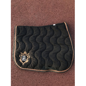 tapis noir et marron pénélope leprevost