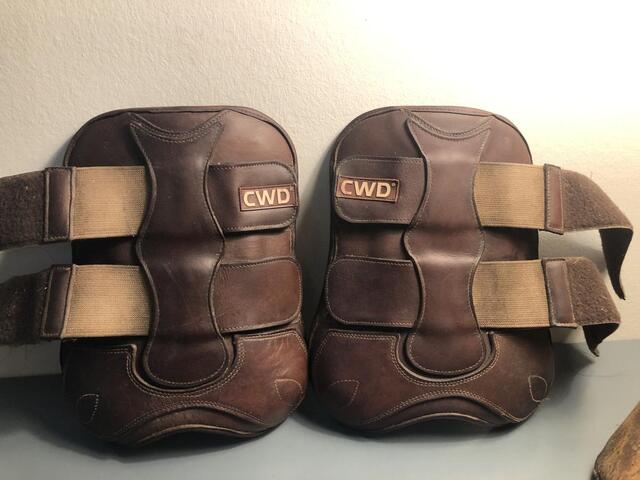 Guêtres en cuir CWD taille cheval