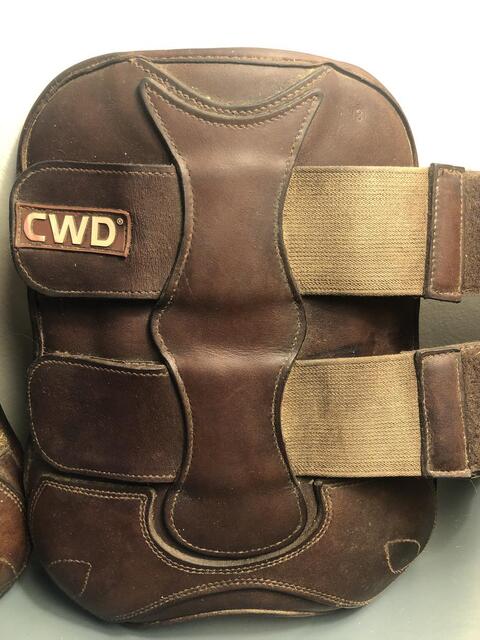 Guêtres en cuir CWD taille cheval