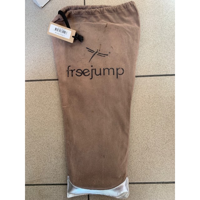Chaps Freejump Neuve !