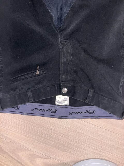Pantalon noir Equilibre