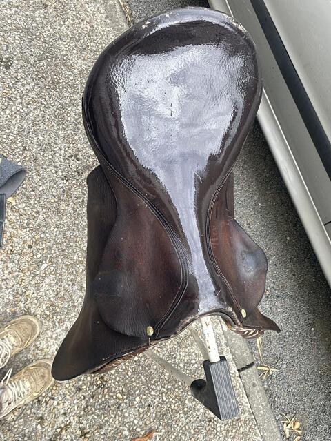 Lot 2 selles