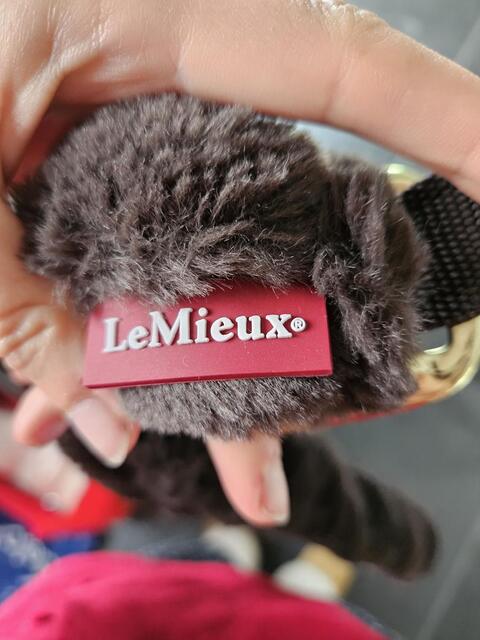 Licol moumoute brun LeMieux