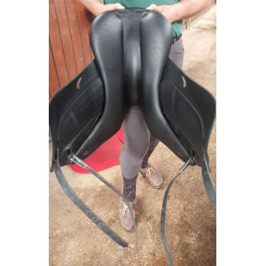 Selle de dressage Equipe
