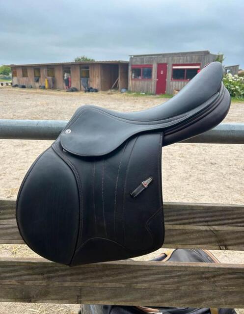 Selle Équipe CSO taille 17,5