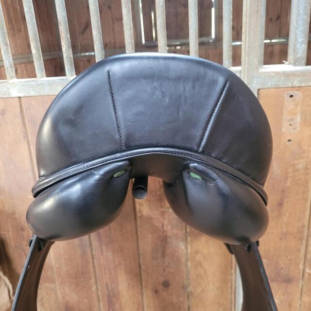 Selle dressage devoucoux