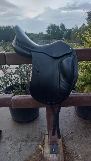 Selle CWD dressage