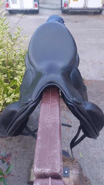 Selle CWD dressage